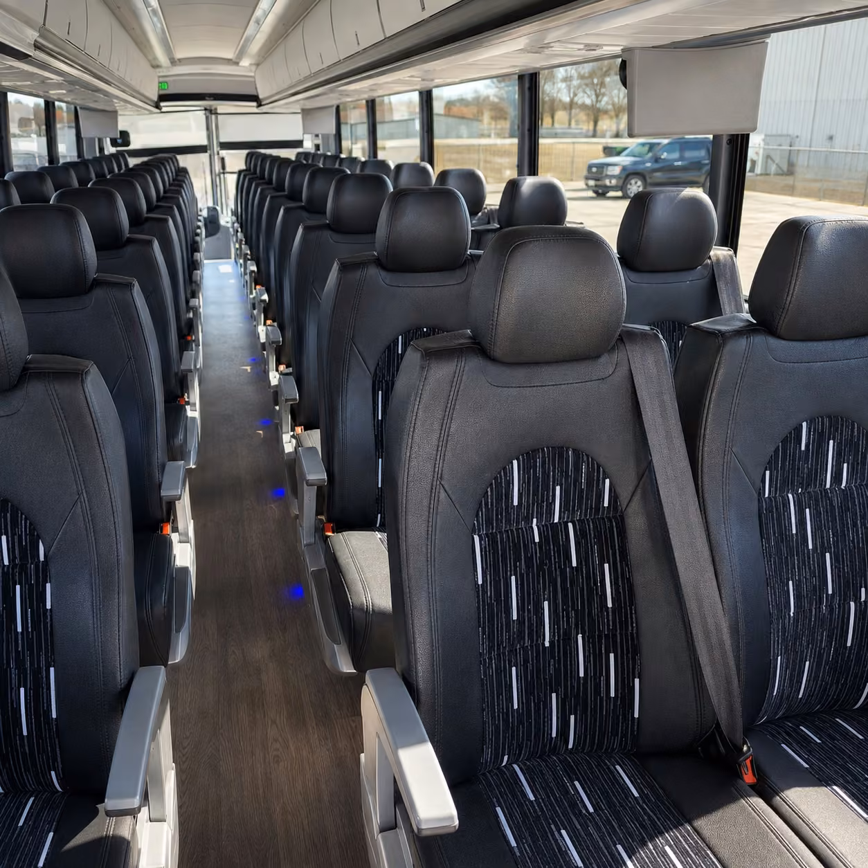 lincoln charter bus interior