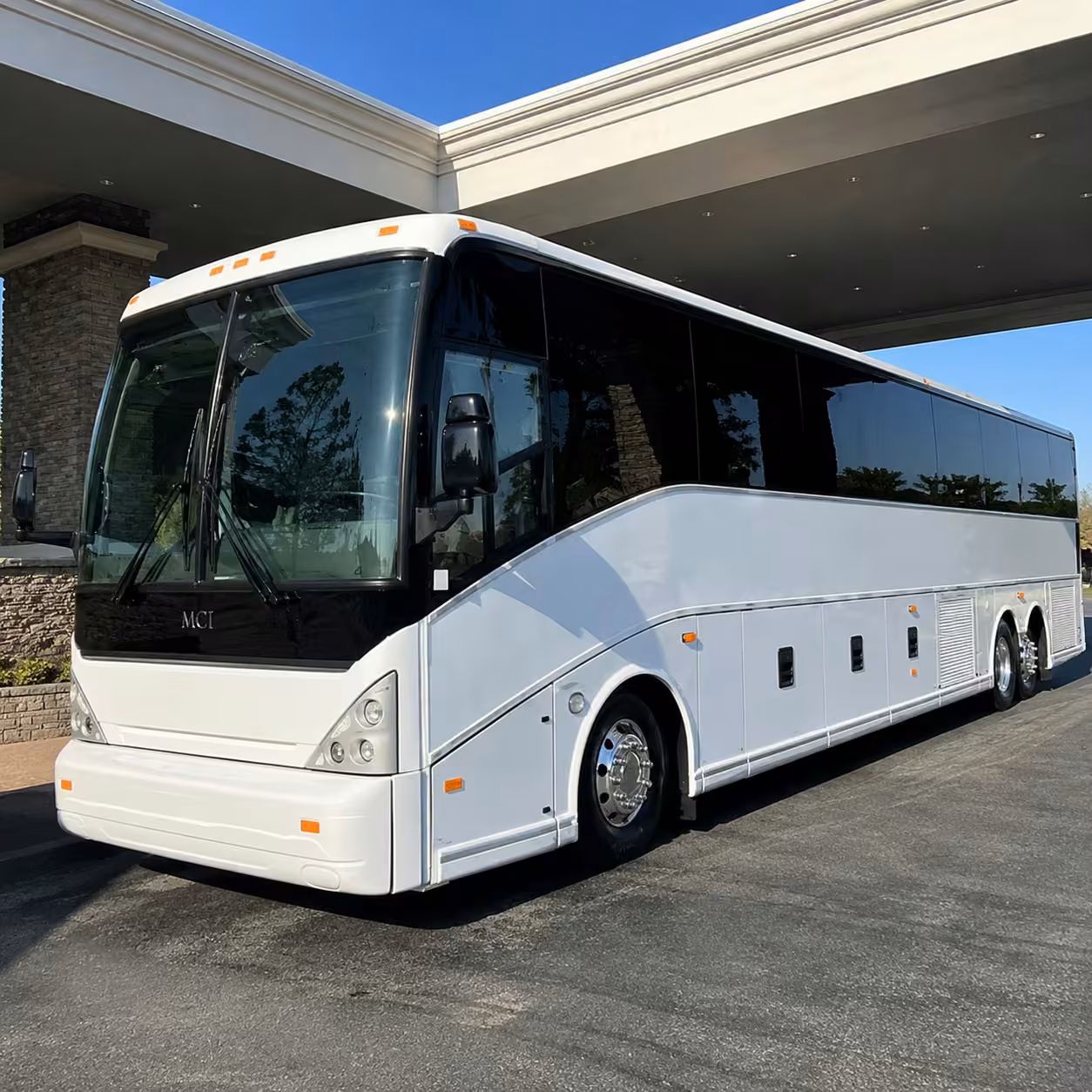why choose lincolncharterbus.com
